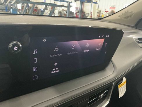 Used 2026 Buick Encore GX Sport Touring w/ Advanced Technology Package image 9