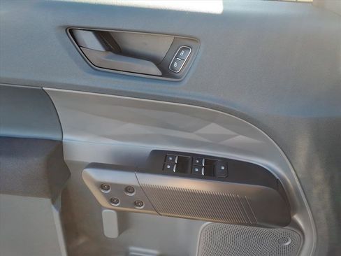 New 2025 Ford Maverick XL w/ Equipment Group 101A image 18