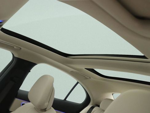 New 2026 Mercedes-Benz E 350 Sedan image 10