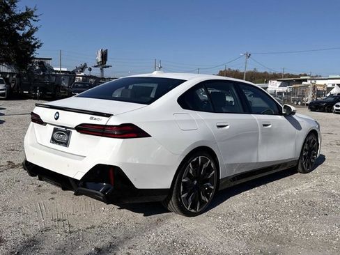 New 2026 BMW 530i w/ M Sport Package image 3