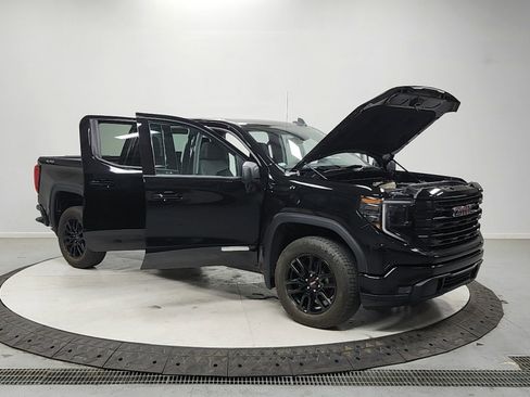 Used 2024 GMC Sierra 1500 Elevation AWD/4WD image 9