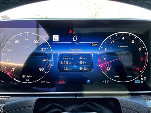 Used 2025 Mercedes-Benz CLE 300 4MATIC Coupe image 22