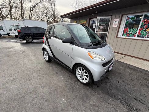 Used 2009 smart fortwo pure image 2