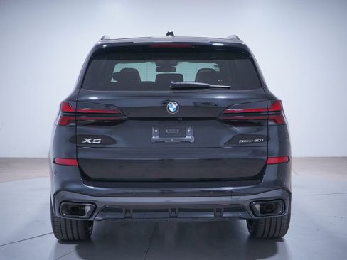 New 2026 BMW X5 sDrive40i image 5