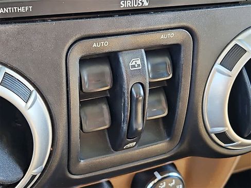 Used 2013 Jeep Wrangler Unlimited Sahara w/ Dual Top Group image 23