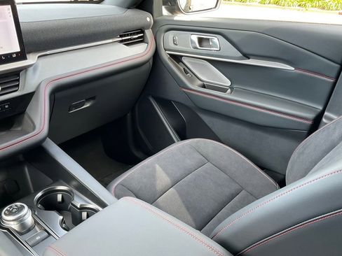 New 2026 Ford Explorer ST w/ Sun And Sound Package image 32