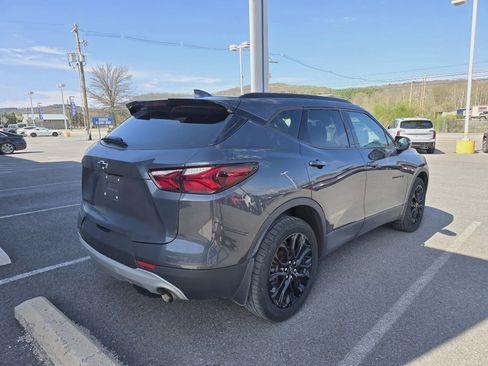 Used 2022 Chevrolet Blazer LT AWD/4WD image 3