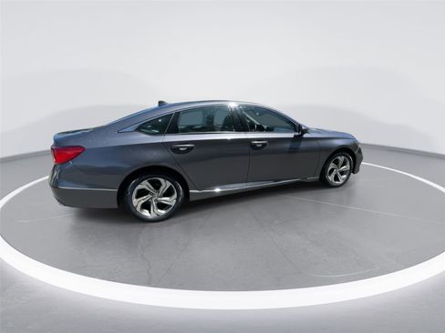 Used 2018 Honda Accord EX-L image 8