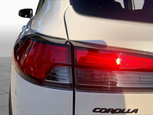 Used 2025 Toyota Corolla Cross AWD Hybrid image 29