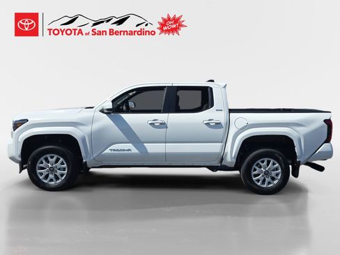 New 2026 Toyota Tacoma SR5 image 2