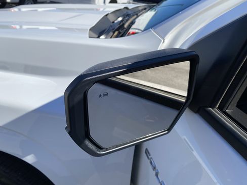 Used 2025 Chevrolet Colorado W/T w/ WT Convenience Package II image 37