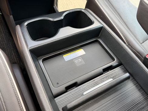 Used 2022 Honda Odyssey Elite image 61