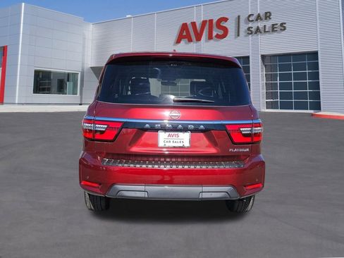 Used 2023 Nissan Armada Platinum w/ Captain's Chairs Package image 5