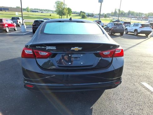 Used 2023 Chevrolet Malibu LT FWD image 4