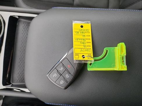 New 2026 Chevrolet Blazer EV RS FWD image 32