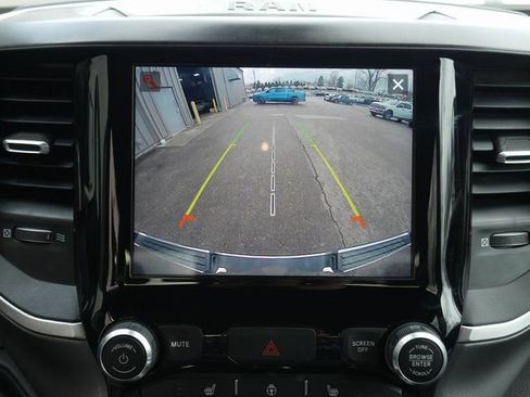Used 2023 RAM 1500 Big Horn AWD/4WD image 6