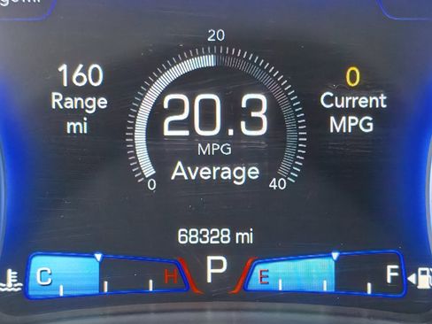 Used 2016 Chrysler 300 C Platinum w/ Safetytec Plus Group image 31