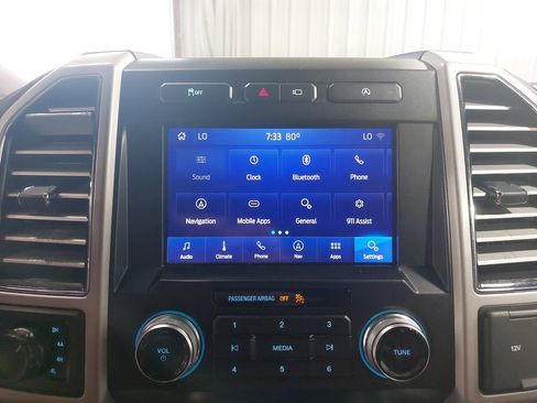 Used 2020 Ford F150 King Ranch w/ Equipment Group 601A Luxury AWD/4WD image 21