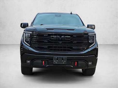 Used 2023 GMC Sierra 1500 AT4 w/ AT4 Premium Package AWD/4WD image 2