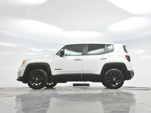 Used 2023 Jeep Renegade Latitude AWD/4WD image 61