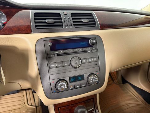 Used 2008 Buick Lucerne CXL FWD image 15
