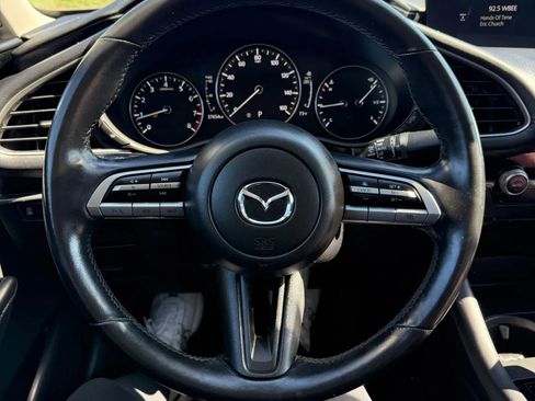 Used 2022 MAZDA MAZDA3 s image 20