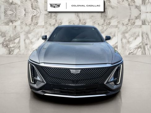 Used 2026 Cadillac Lyriq Premium Luxury AWD/4WD image 8