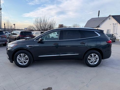 Used 2018 Buick Enclave Essence image 57
