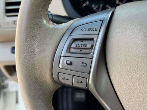 Used 2015 Nissan Altima 2.5 SL w/ Technology Package FWD image 20