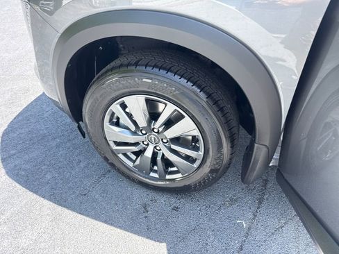 New 2026 Nissan Pathfinder SV FWD image 27