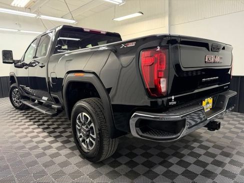 Used 2024 GMC Sierra 2500 SLE w/ SLE Convenience Package AWD/4WD image 2