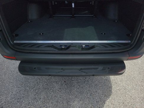 New 2026 Mercedes-Benz Sprinter 2500 image 9