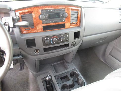 Used 2006 Dodge Ram 3500 Truck SLT w/ Quad Cab Big Horn Value Group image 5