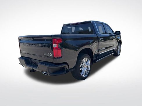 Used 2023 Chevrolet Silverado 1500 High Country w/ Technology Package image 5