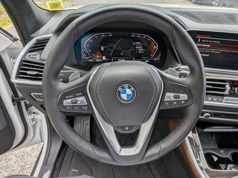 Used 2023 BMW X5 xDrive40i w/ Luxury Seating Package AWD/4WD image 10