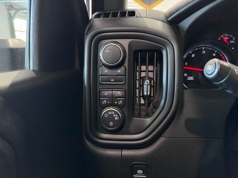 Certified 2024 Chevrolet Silverado 2500 Custom w/ Custom Value Package image 21