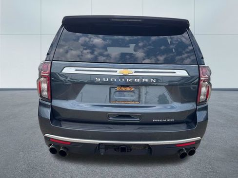Used 2021 Chevrolet Suburban Premier w/ Premium Package AWD/4WD image 3