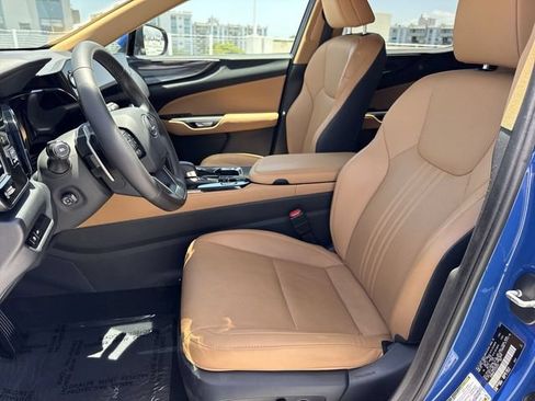 Certified 2025 Lexus NX 250 FWD w/ Accessory Package (K3) image 11
