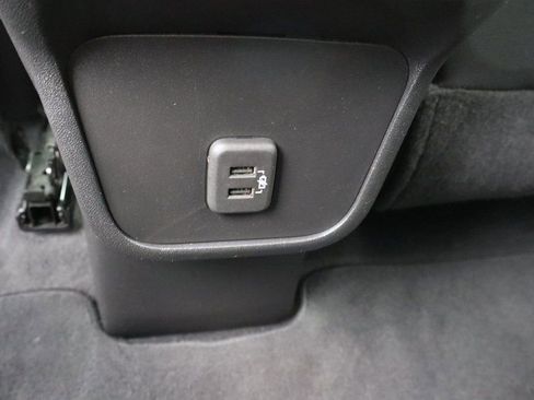 Used 2023 Chevrolet Equinox RS image 24