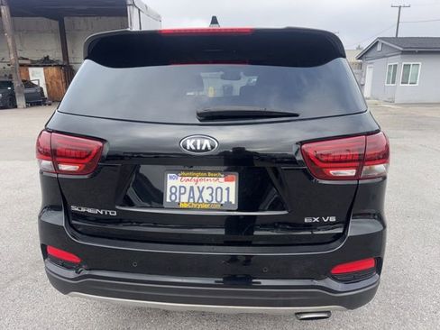 Used 2019 Kia Sorento EX w/ EX Touring Package image 6