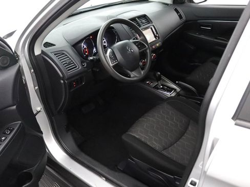 Used 2024 Mitsubishi Outlander Sport ES AWD/4WD image 18