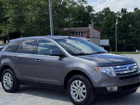 Used 2010 Ford Edge Limited FWD image 9
