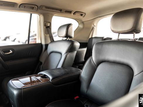 Used 2019 Nissan Armada Platinum w/ Captain's Chairs Package image 35