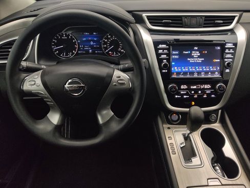 Used 2017 Nissan Murano S w/ Navigation Package FWD image 22