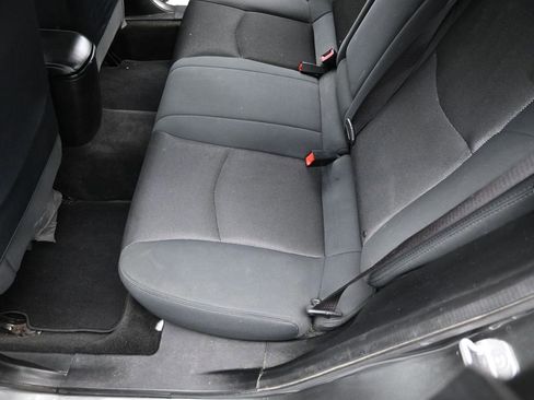 Used 2012 Dodge Avenger SXT image 22