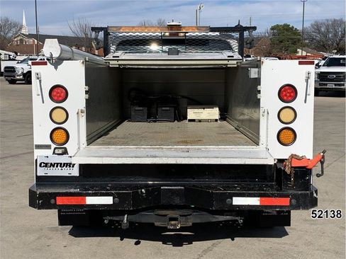 Used 2016 Ford F250 XL w/ Power Equipment Group image 10