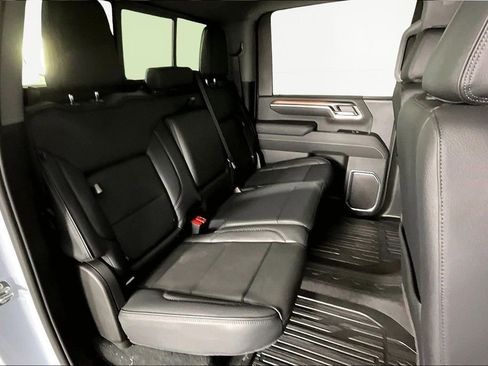 New 2026 GMC Sierra 2500 Denali w/ Denali Reserve Package AWD/4WD image 11
