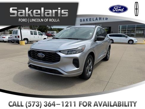 Used 2024 Ford Escape ST-Line AWD/4WD image 1