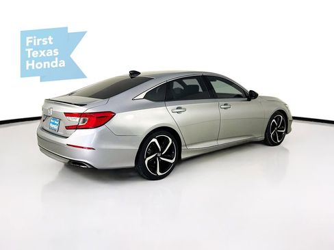 Used 2021 Honda Accord Sport image 7