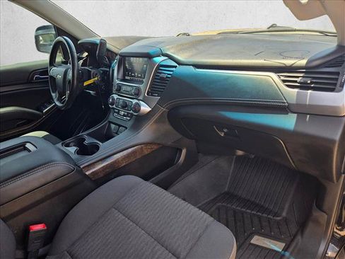 Used 2019 Chevrolet Tahoe LS RWD image 14